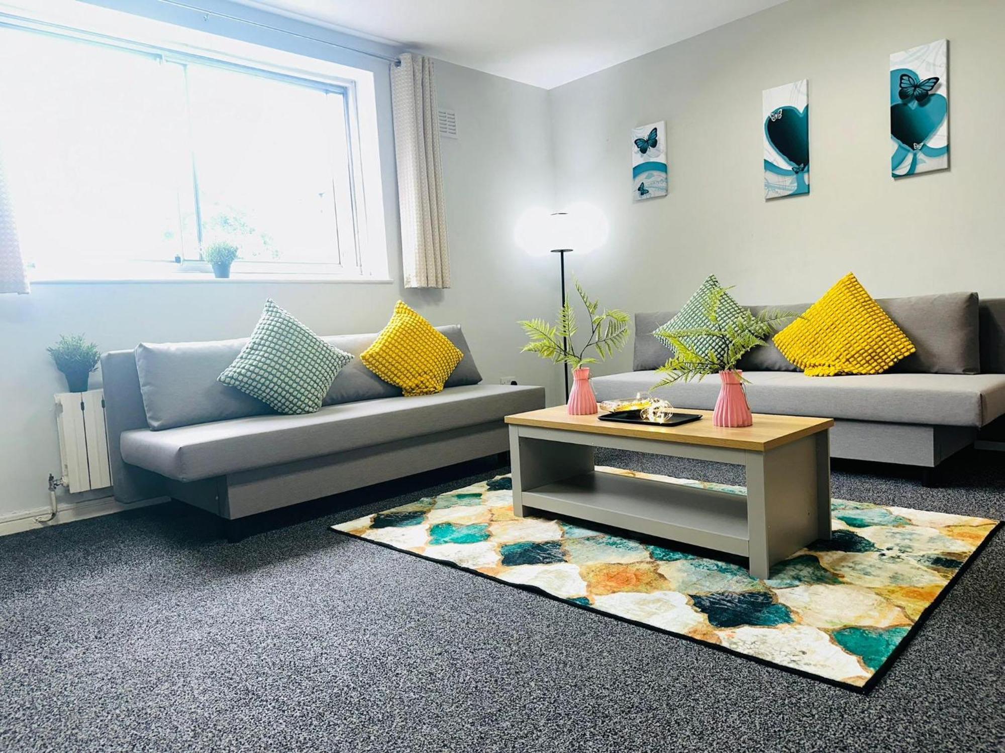 Cosy Private Two Bedroom Apartament In Kensinghton Can Fit Up To 8 Guests London Eksteriør billede